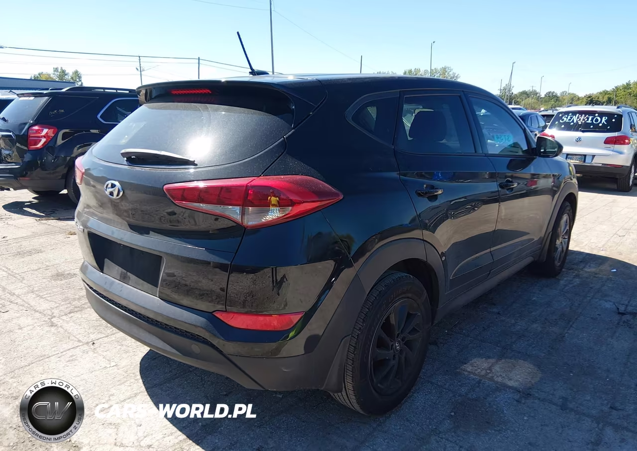 2017 Hyundai Tucson Se VIN:KM8J23A45HU538971 - 4