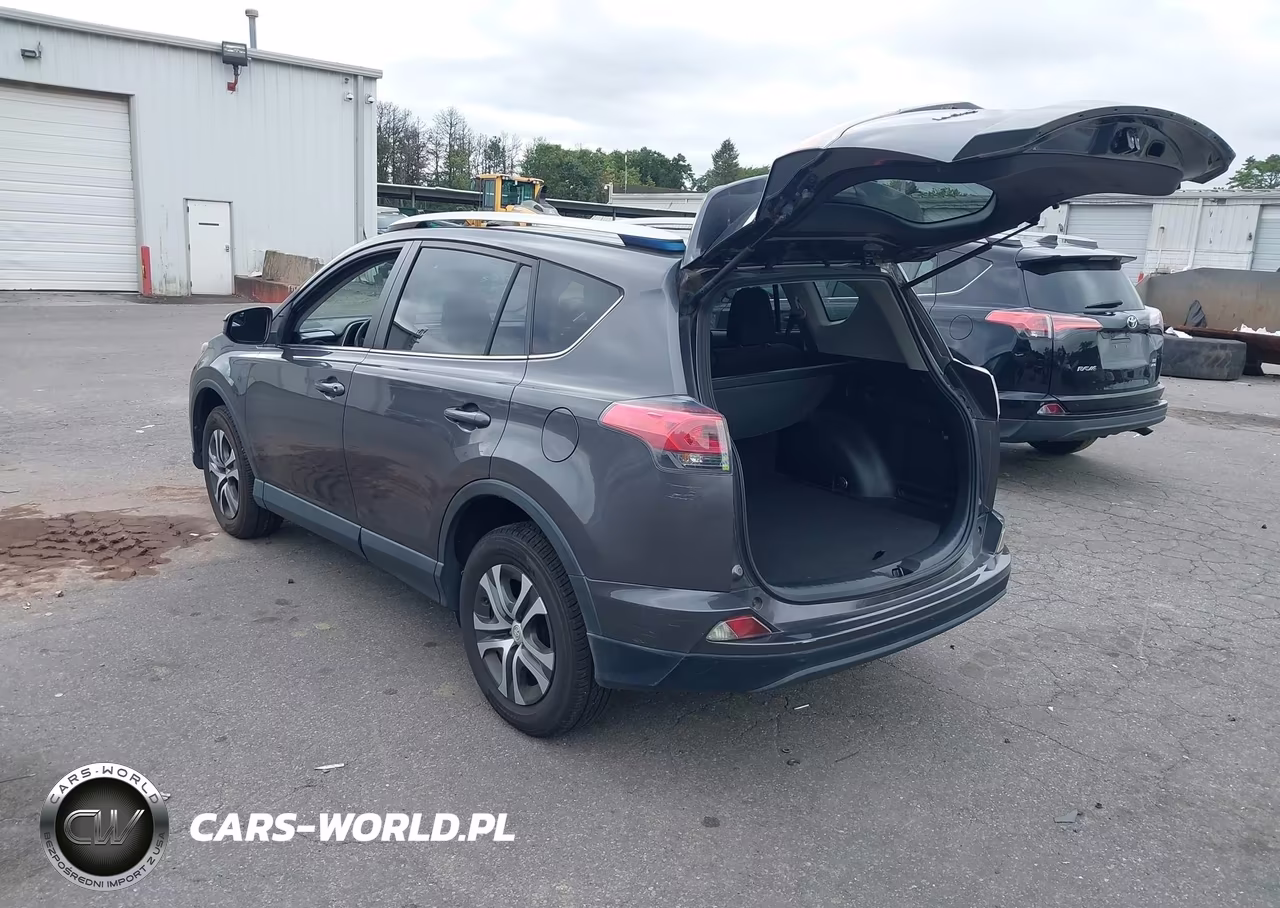 2016 Toyota Rav4 Le VIN:JTMBFREVXGJ070397 - 3
