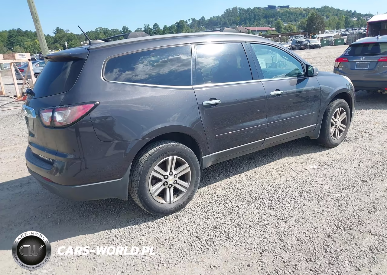 2016 Chevrolet Traverse 2Lt VIN:1GNKVHKD4GJ168261 - 4