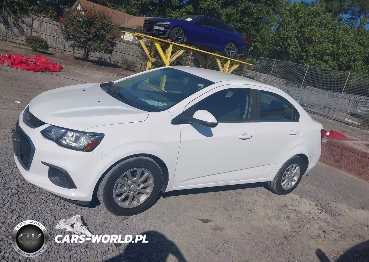 2020 Chevrolet Sonic VIN:1G1JD5SB1L4137054 - 15