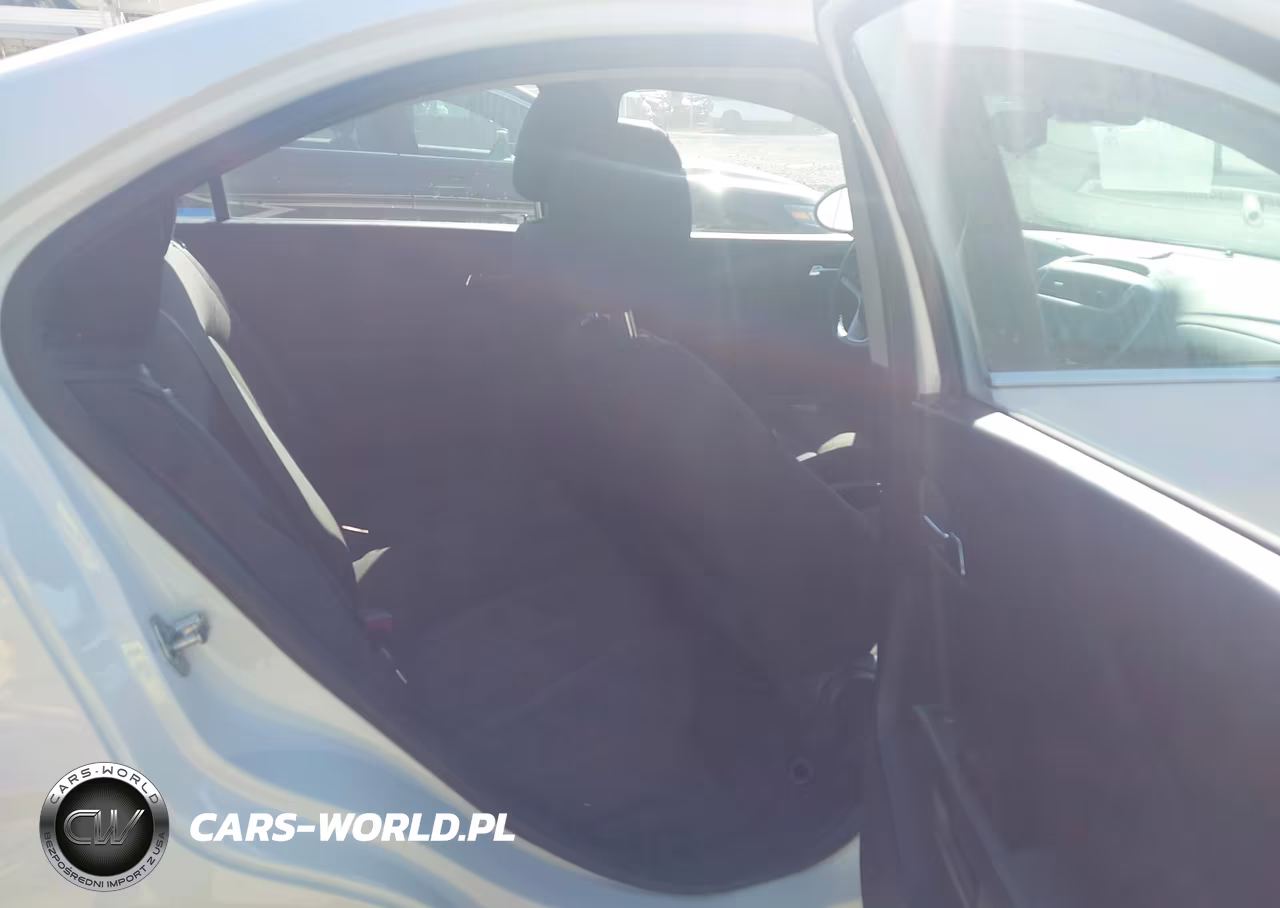 2020 Chevrolet Sonic VIN:1G1JD5SB1L4137054 - 8