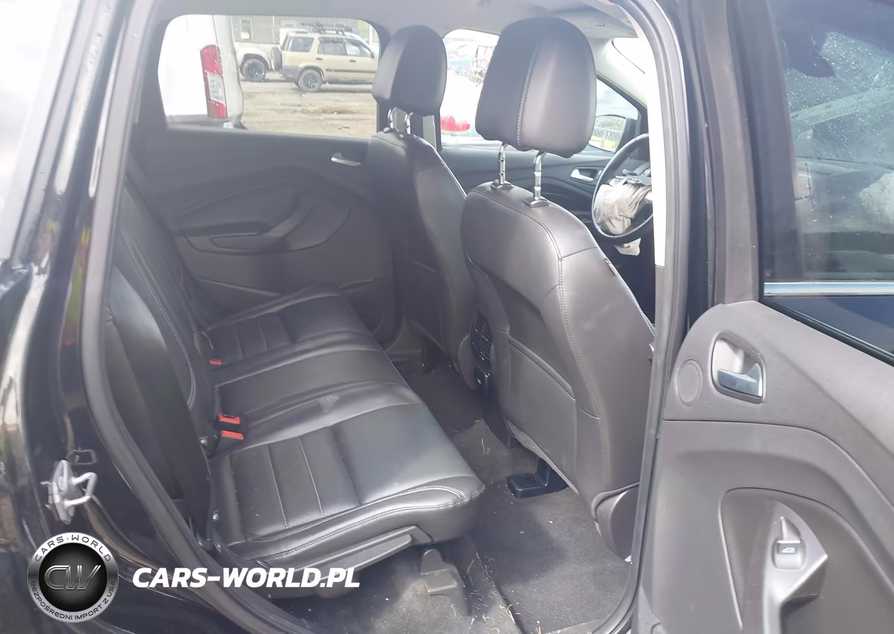 2016 Ford Escape Titanium VIN:1FMCU9J95GUC37794 - 8
