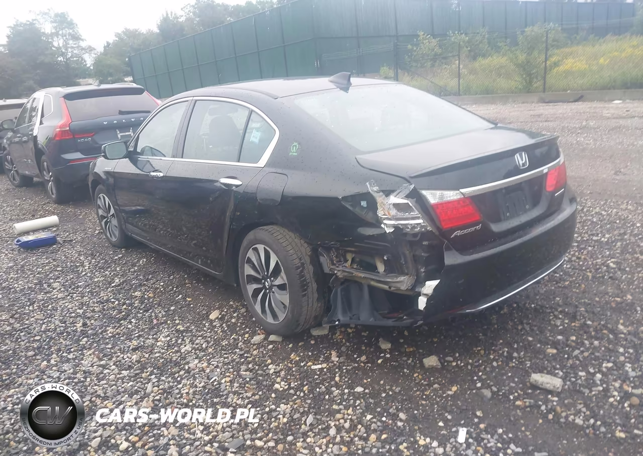 2015 Honda Accord Hybrid Ex-L VIN:1HGCR6F54FA005313 - 3