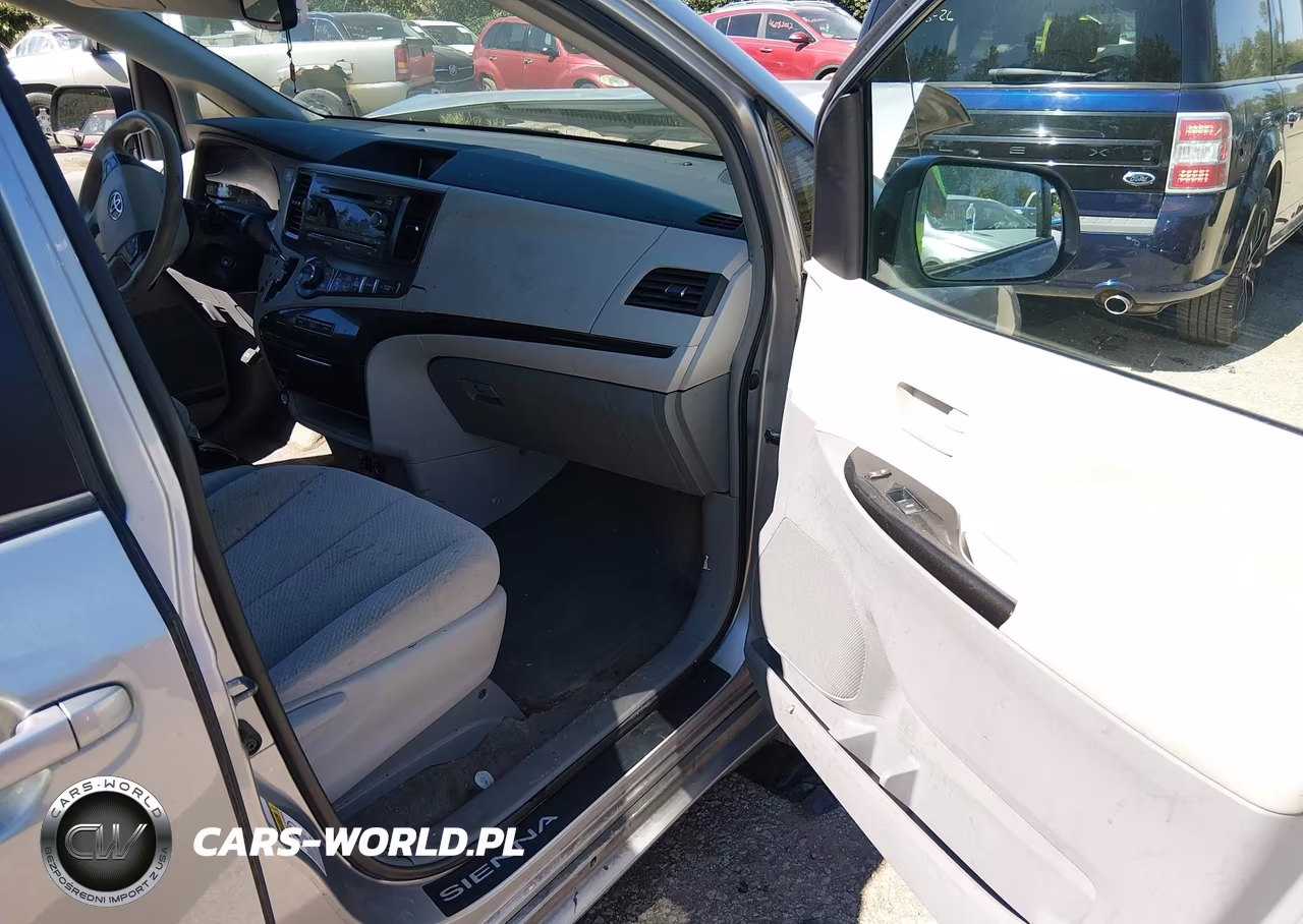 2014 Toyota Sienna Le 7 Passenger VIN:5TDJK3DC9ES084425 - 5