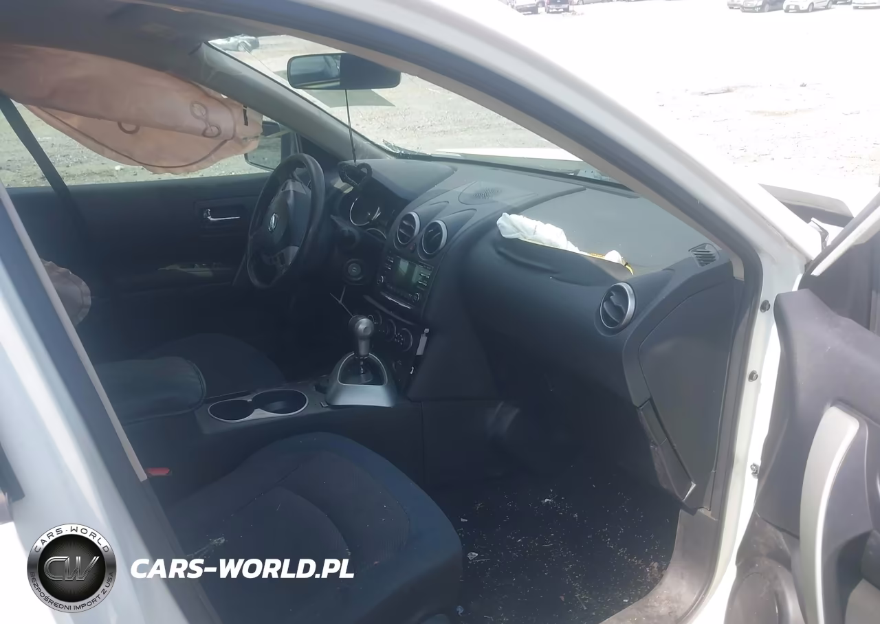 2014 Nissan Rogue Select S VIN:JN8AS5MT7EW620384 - 5