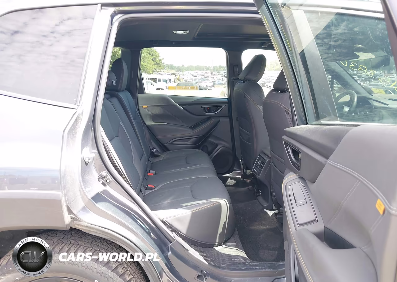 2024 Subaru Forester Wilderness VIN:JF2SKAHCXRH406164 - 8