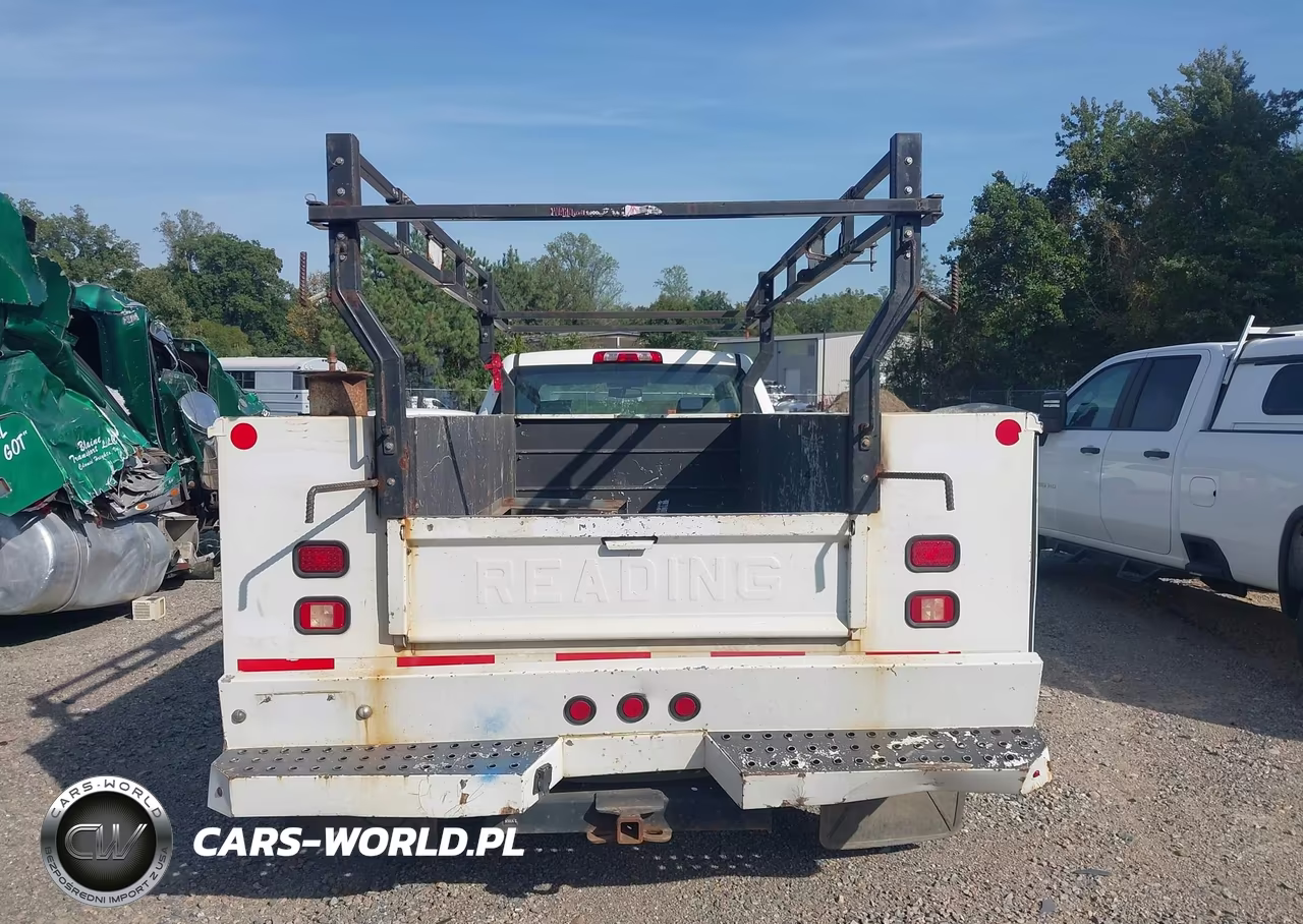 2015 Chevrolet Silverado 3500Hd Chassis Wt VIN:1GB4CYCG6FF636223 - 15