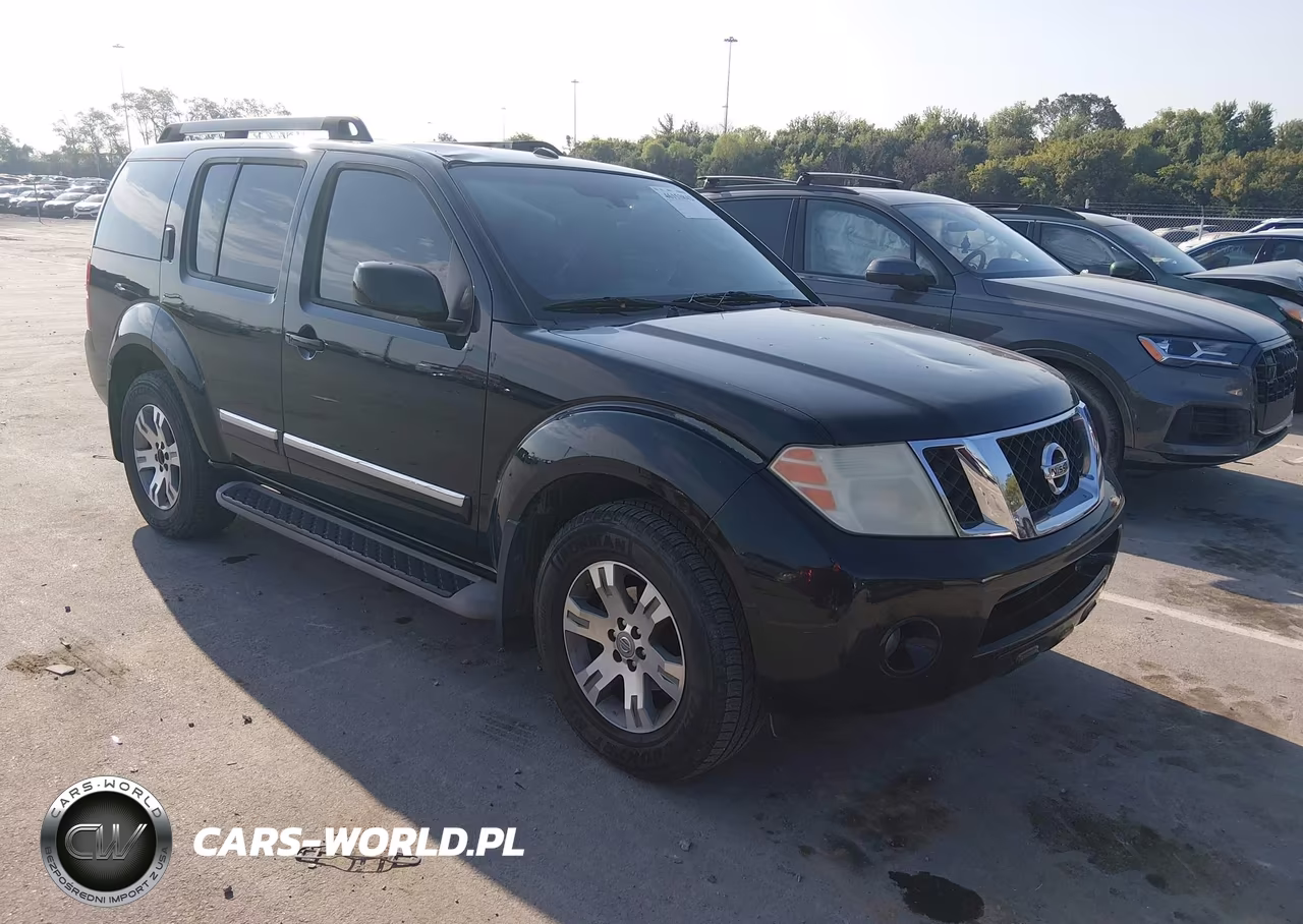 2011 Nissan Pathfinder Silver
