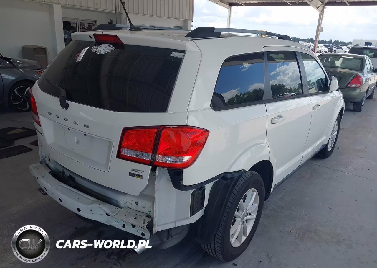 2017 Dodge Journey Sxt VIN:3C4PDCBG3HT590692 - 4