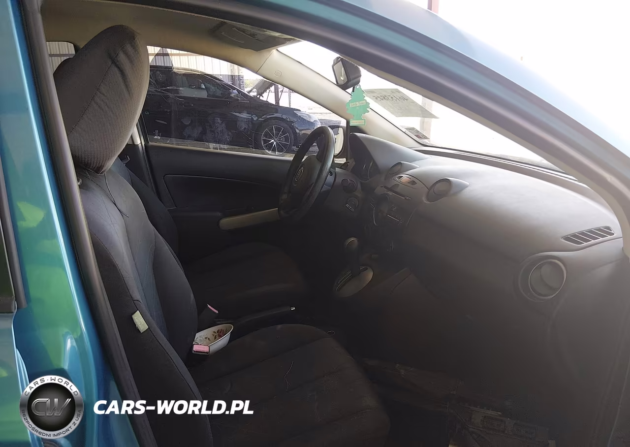 2012 Mazda Mazda2 Sport VIN:JM1DE1KY0C0139934 - 5