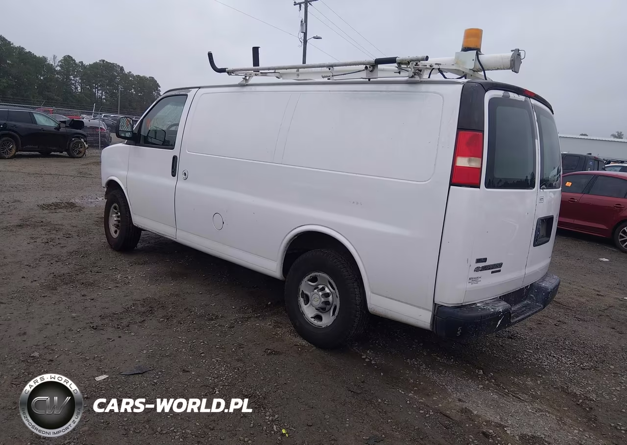 2011 Chevrolet Express 2500 Work Van VIN:1GCWGFCA4B1182442 - 3