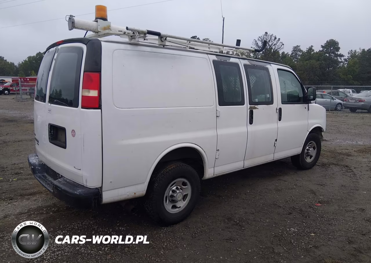 2011 Chevrolet Express 2500 Work Van VIN:1GCWGFCA4B1182442 - 4
