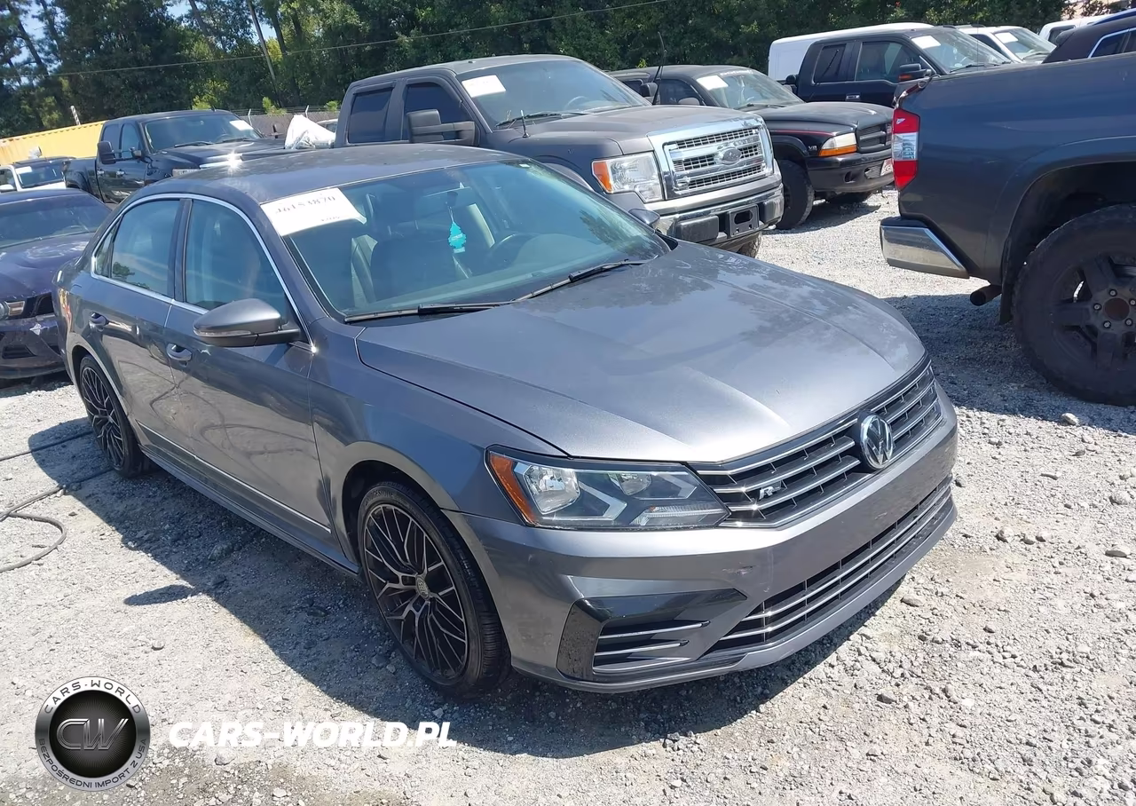 2016 Volkswagen Passat 1.8T R-Line VIN:1VWAT7A34GC064061 - 1