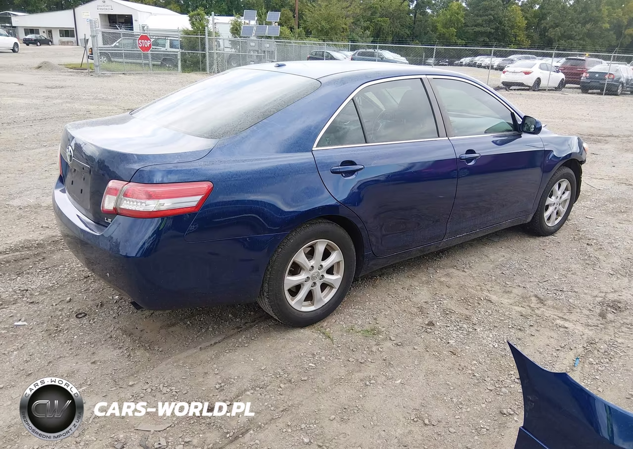 2011 Toyota Camry Base VIN:4T1BF3EKXBU582148 - 4