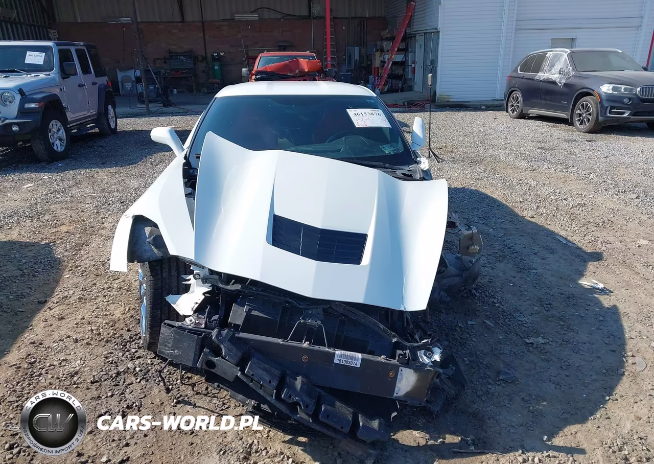 2015 Chevrolet Corvette Stingray 1Lt VIN:1G1YB2D77F5102268 - 13