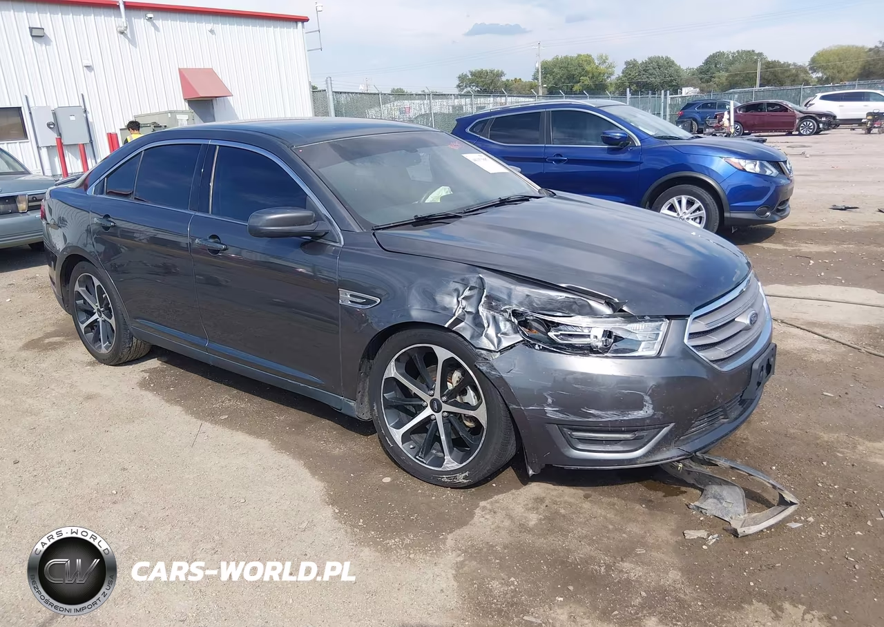 2015 Ford Taurus Sel
