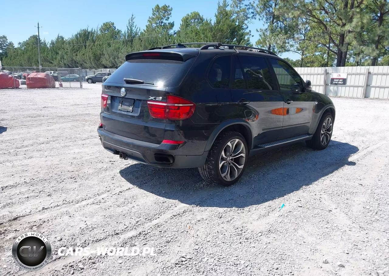 2013 BMW X5 xDrive50I VIN:5UXZV8C55D0C17341 - 4