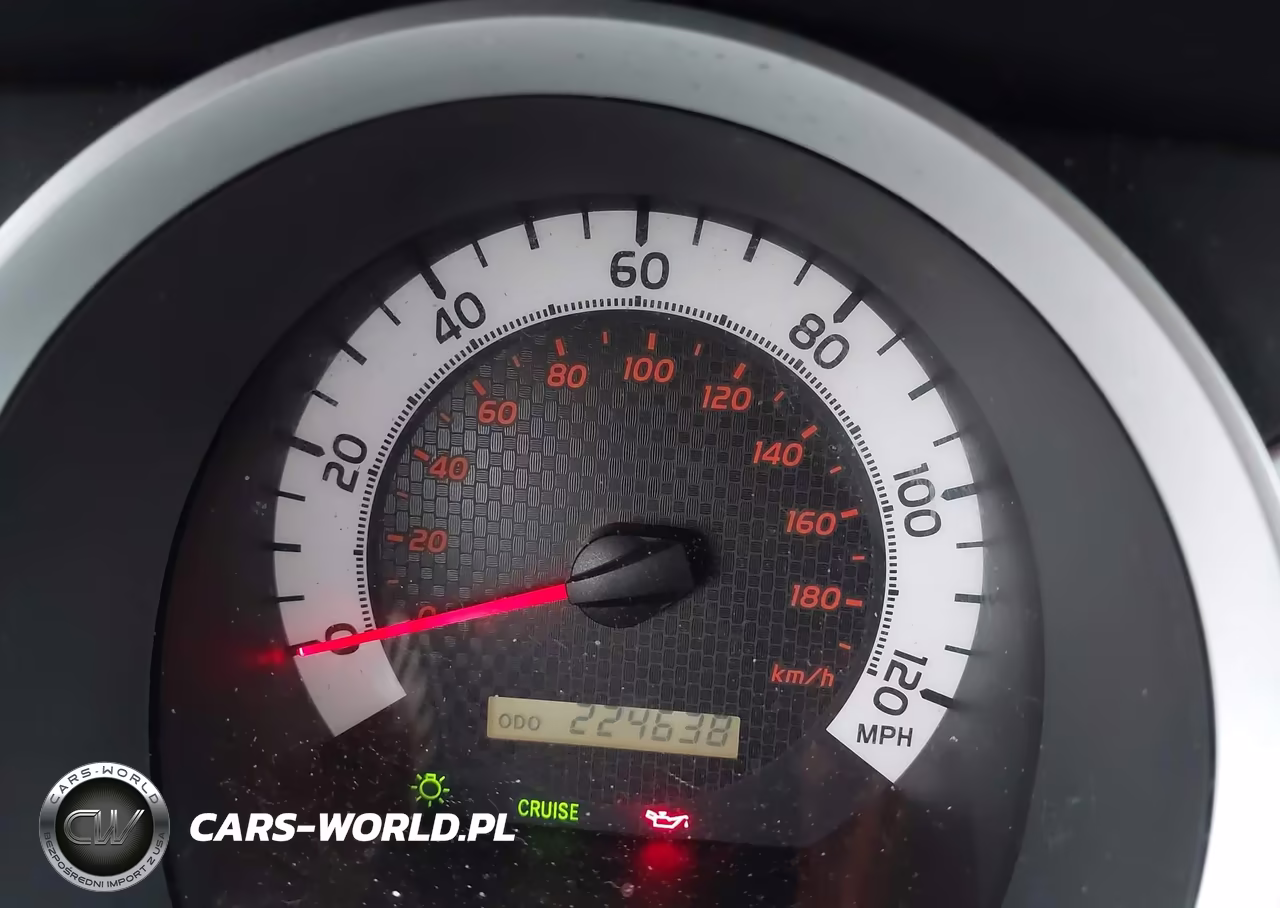 2015 Toyota Tacoma Base V6 VIN:3TMLU4EN3FM189410 - 14