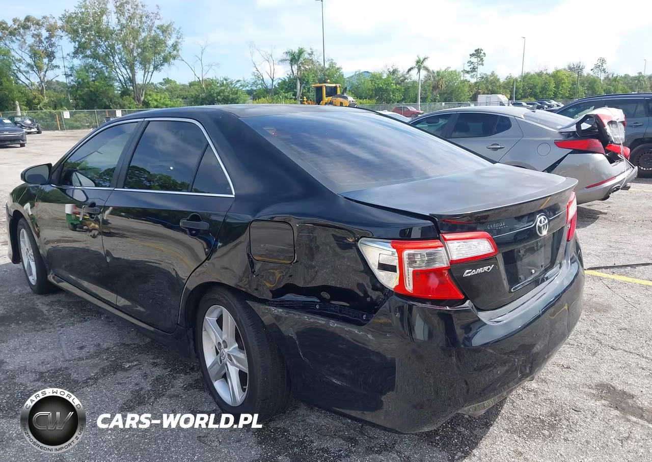 2013 Toyota Camry Se VIN:4T1BF1FK3DU642664 - 6