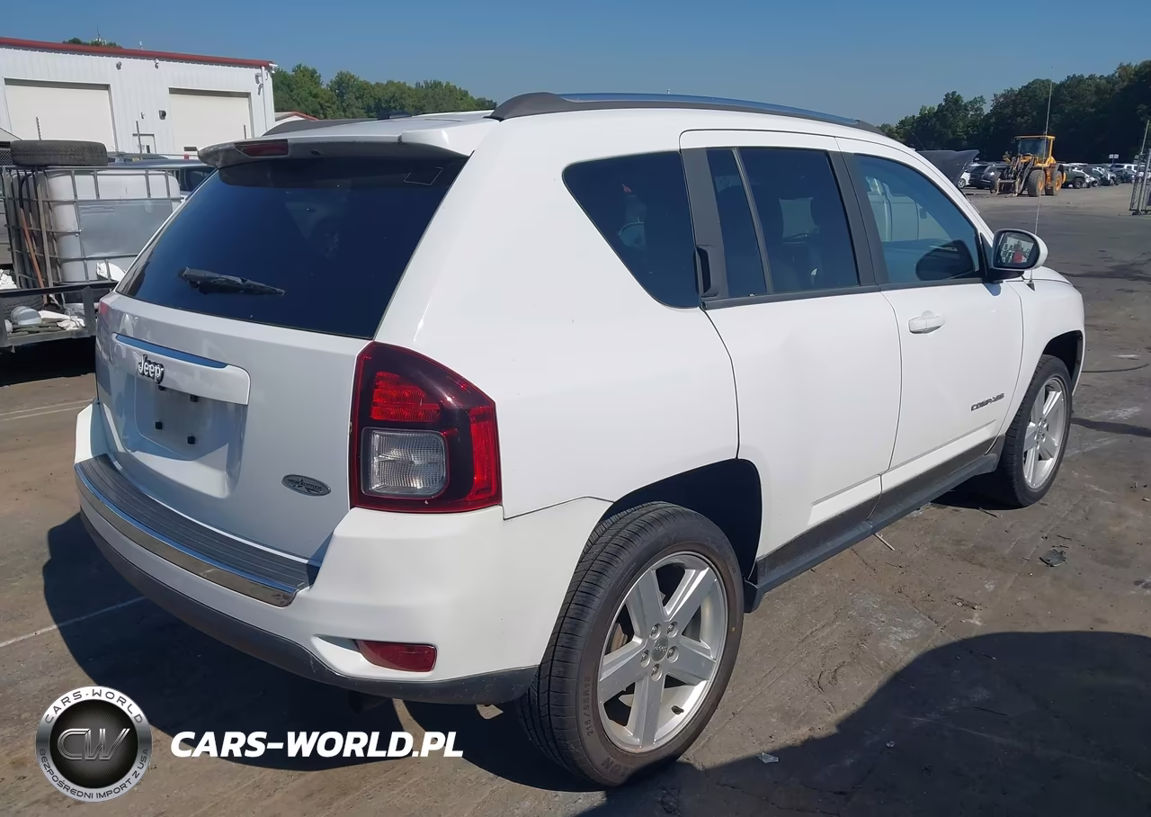 2014 Jeep Compass High Altitude VIN:1C4NJCEA4ED678854 - 4