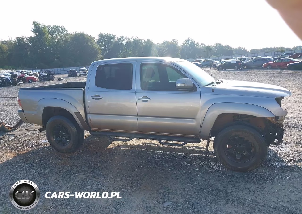 2015 Toyota Tacoma Prerunner V6 VIN:5TFJU4GN9FX087124 - 14