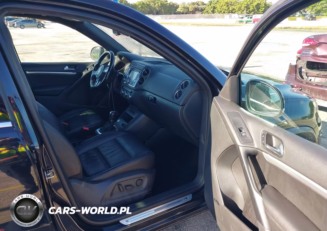 2014 Volkswagen Tiguan R-Line VIN:WVGAV3AX0EW546977 - 5