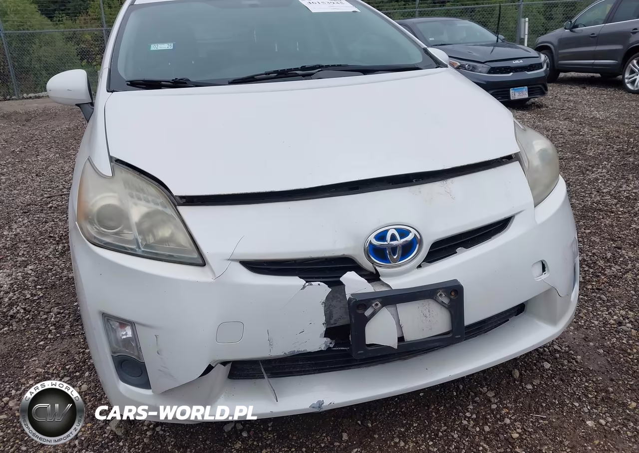 2011 Toyota Prius Two VIN:JTDKN3DU8B0280956 - 6