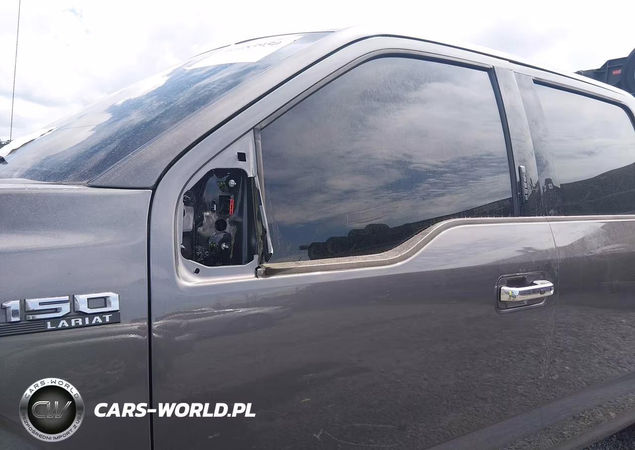 2016 Ford F-150 Lariat VIN:1FTEW1CF1GKD27418 - 17
