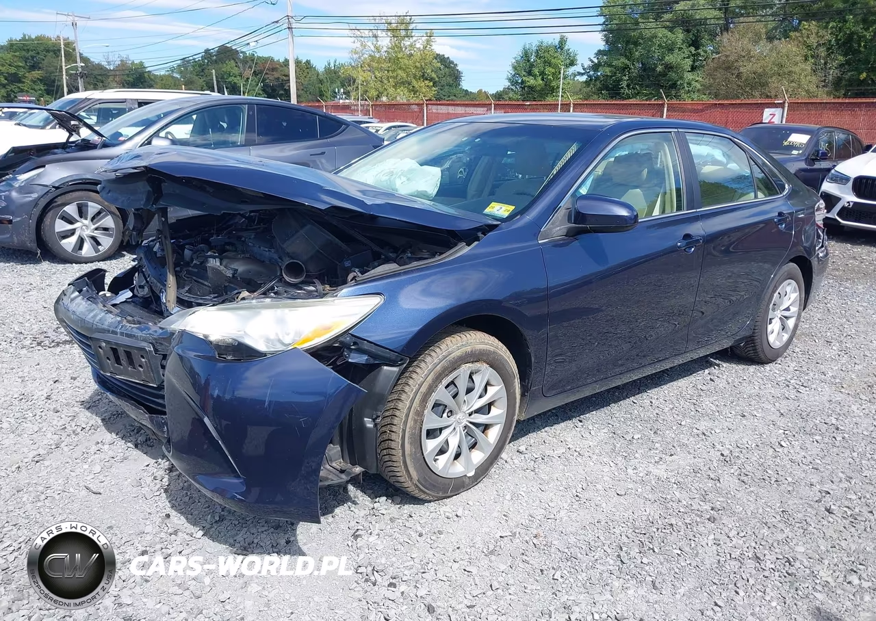 2015 Toyota Camry Le VIN:4T4BF1FK7FR470874 - 2
