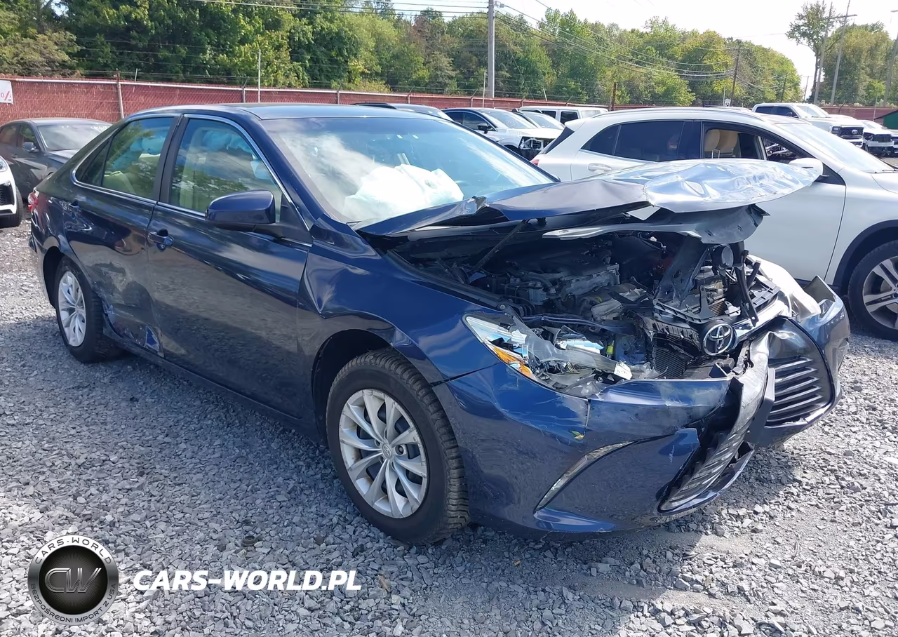 2015 Toyota Camry Le VIN:4T4BF1FK7FR470874 - 6