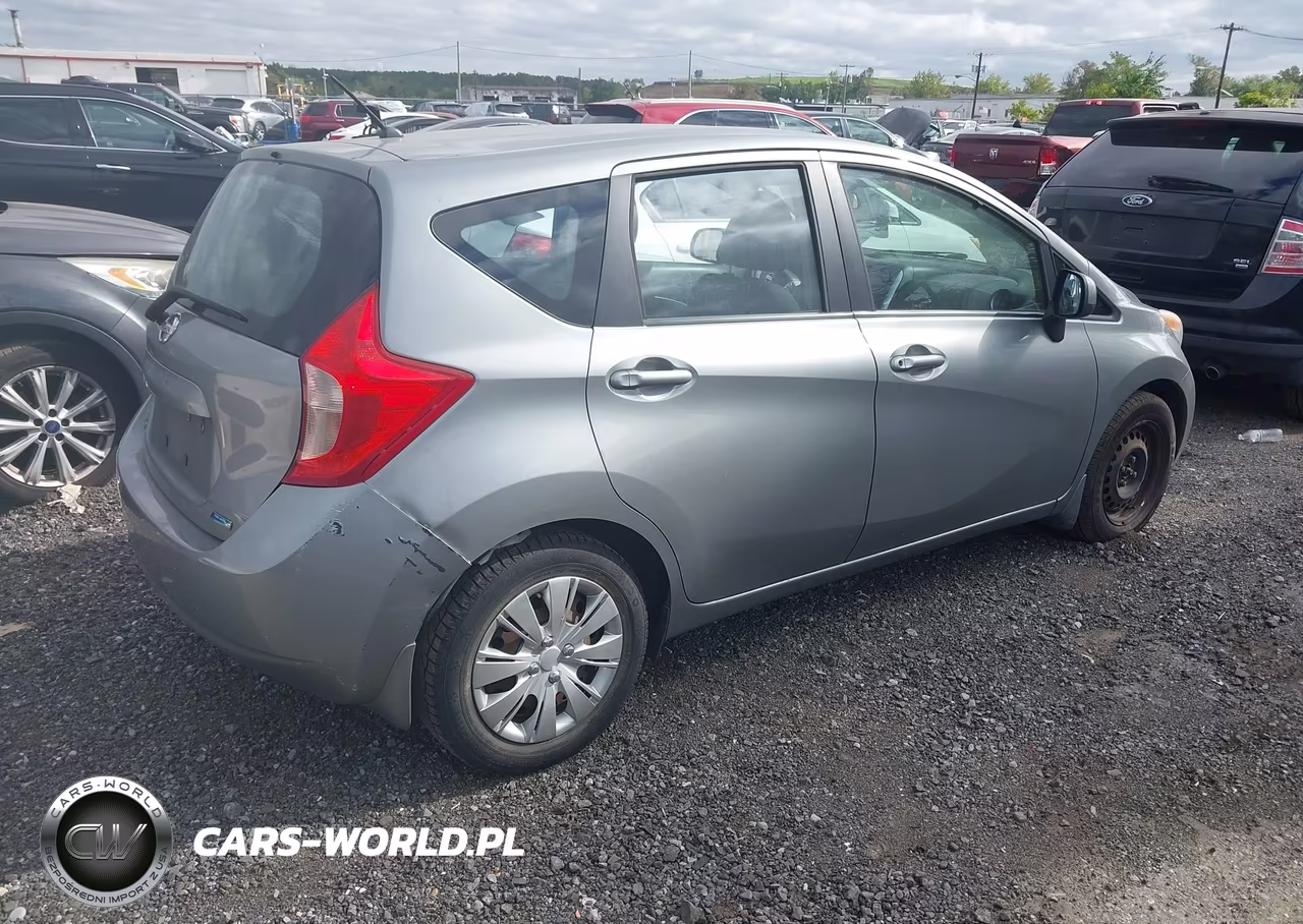 2014 Nissan Versa Note S Plus VIN:3N1CE2CP2EL372410 - 4