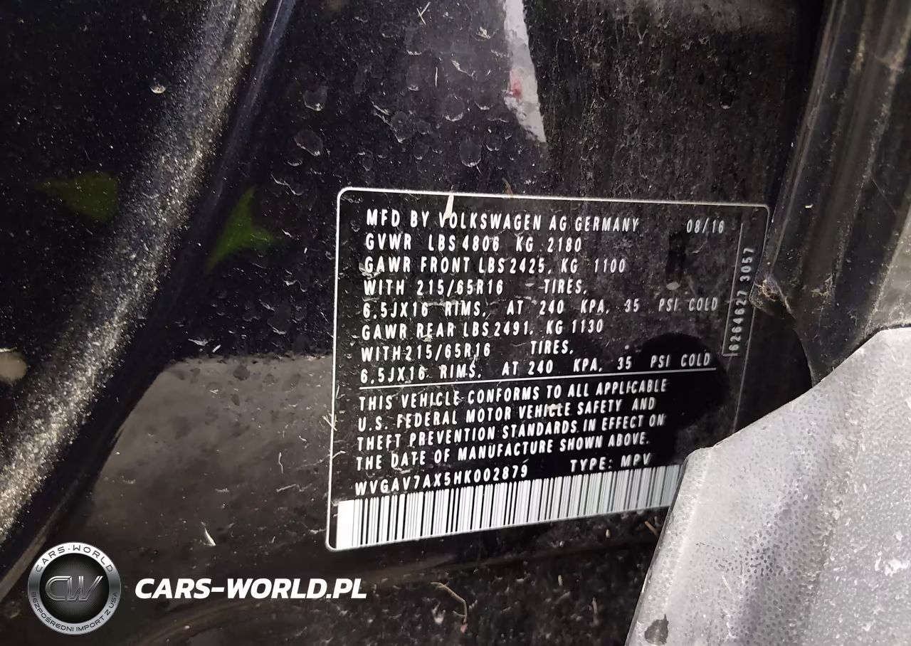 2017 Volkswagen Tiguan 2.0T S VIN:WVGAV7AX5HK002879 - 9