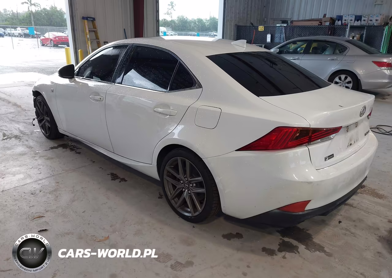 2018 Lexus Is 300 VIN:JTHBA1D24J5066917 - 3