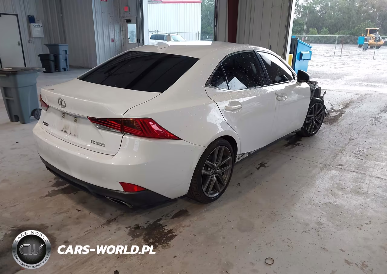 2018 Lexus Is 300 VIN:JTHBA1D24J5066917 - 4