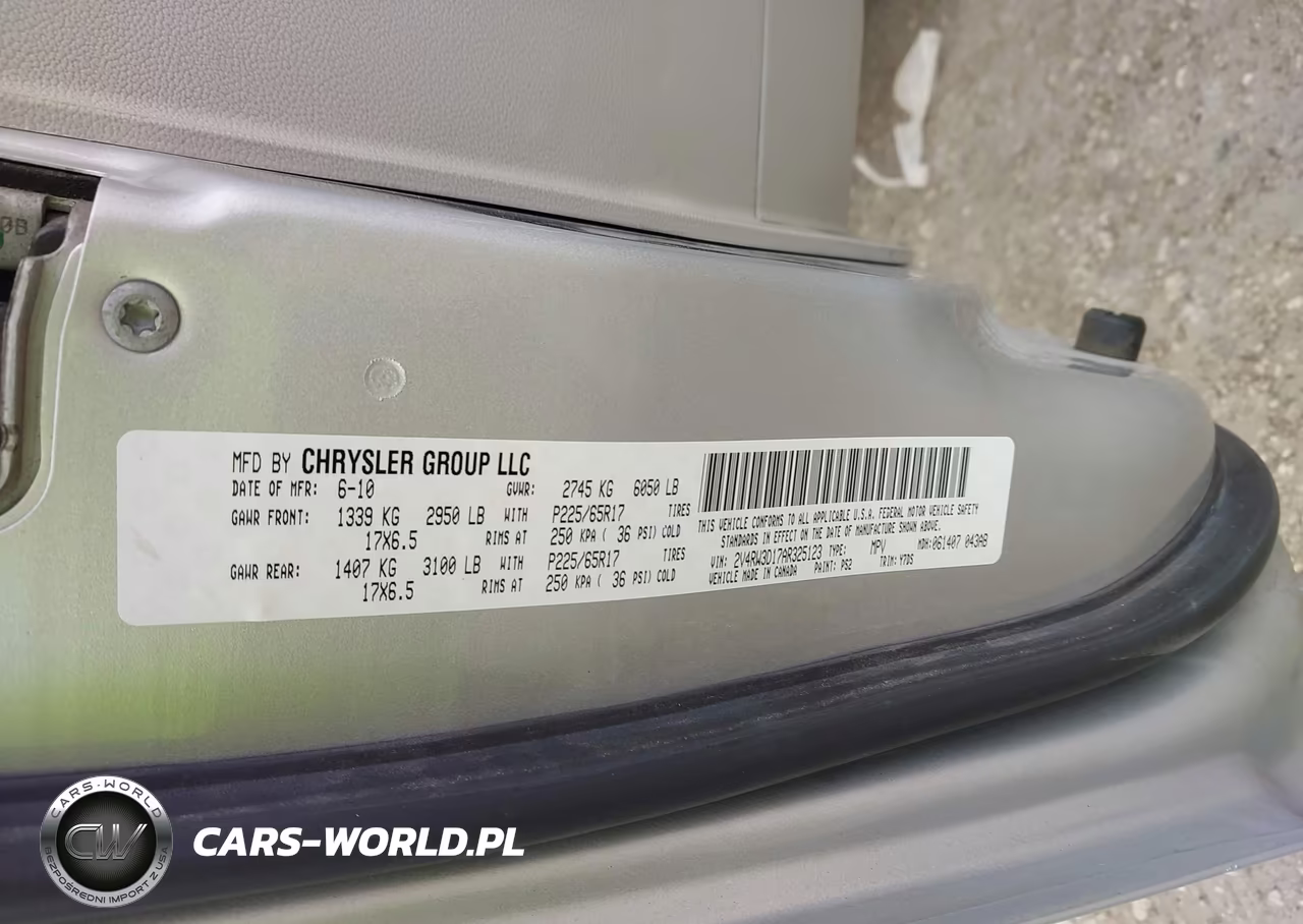 2010 Volkswagen Routan Se VIN:2V4RW3D17AR325123 - 9