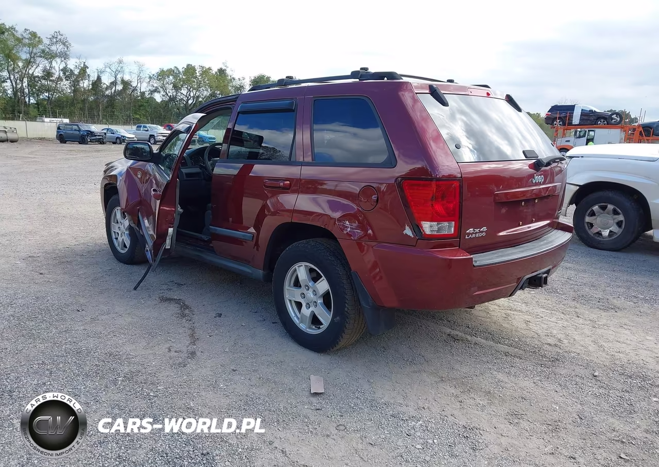 2007 Jeep Grand Cherokee Laredo VIN:1J8HR48P87C525858 - 3