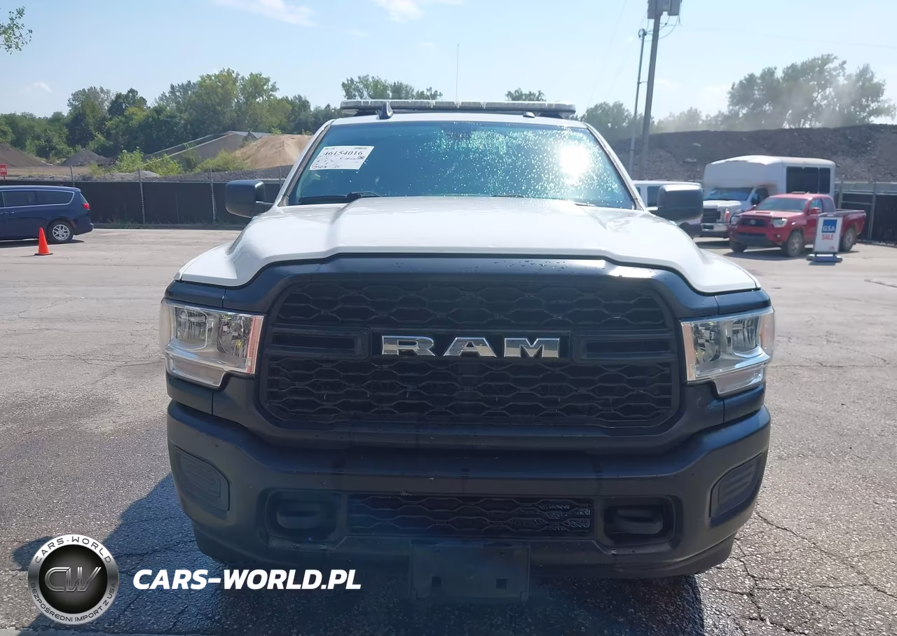 2019 Ram 2500 Tradesman 4X4 8' Box VIN:3C7WR5HJ1KG627348 - 18