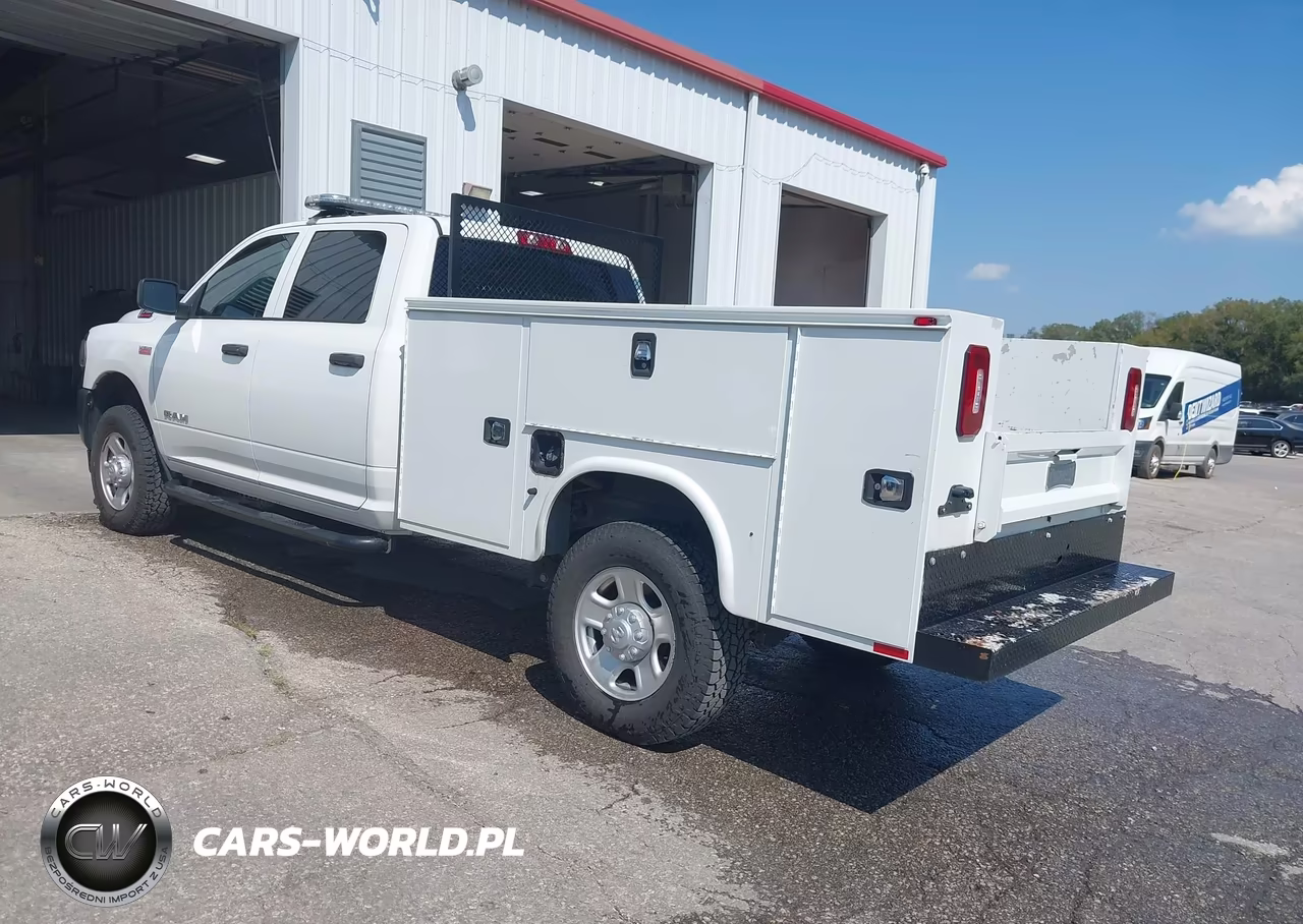 2019 Ram 2500 Tradesman 4X4 8' Box VIN:3C7WR5HJ1KG627348 - 3