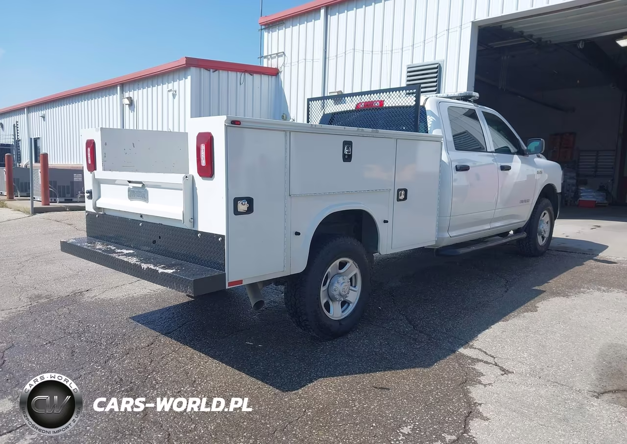 2019 Ram 2500 Tradesman 4X4 8' Box VIN:3C7WR5HJ1KG627348 - 4