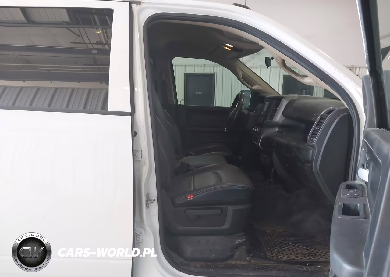 2019 Ram 2500 Tradesman 4X4 8' Box VIN:3C7WR5HJ1KG627348 - 5