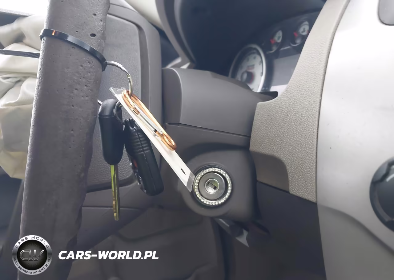 2010 Ford Focus S VIN:1FAHP3EN2AW182342 - 11