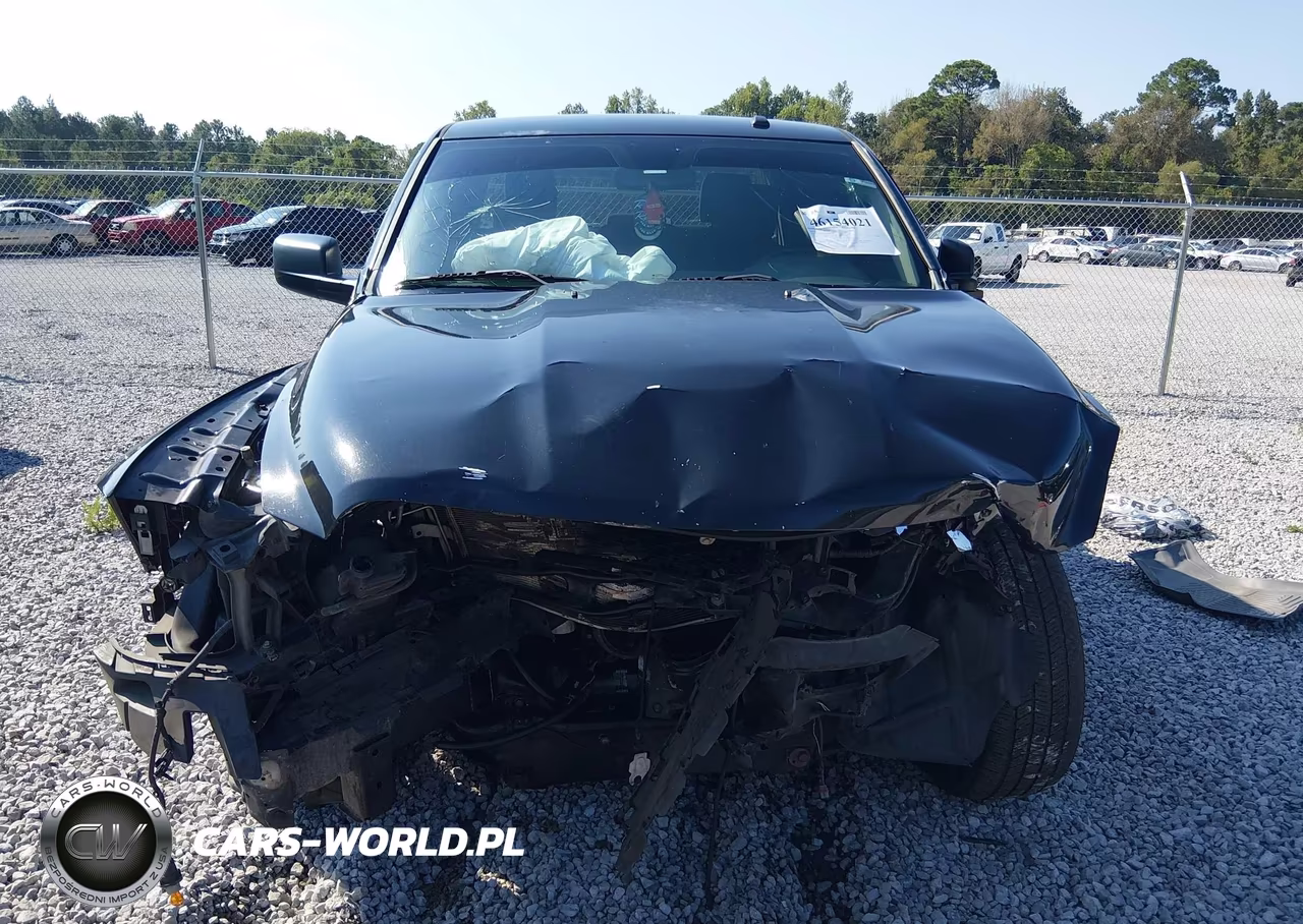 2015 Ram 1500 Express VIN:3C6RR7KT0FG699798 - 12