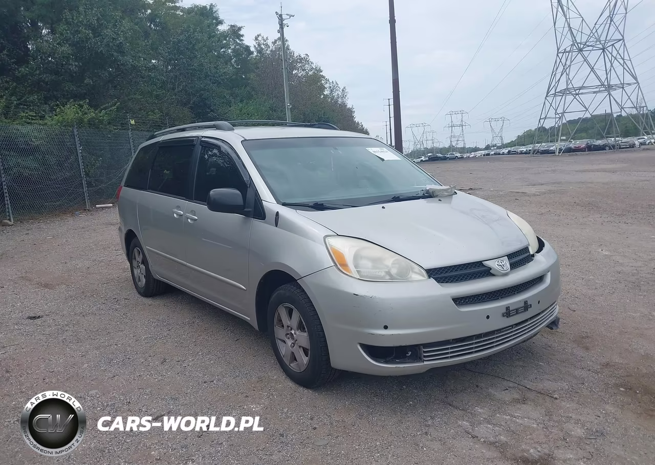 2004 Toyota Sienna Le – zdjęcie 1 z 11