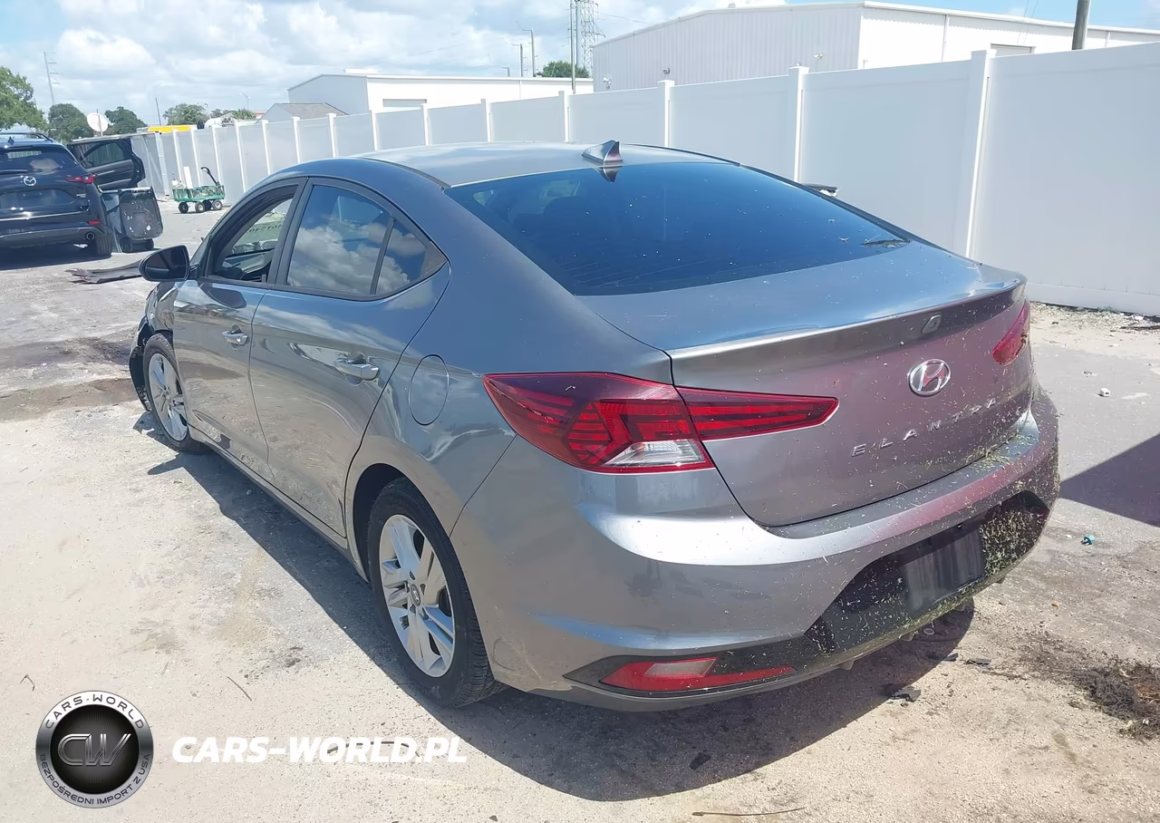 2020 Hyundai Elantra Sel VIN:5NPD84LF1LH535752 - 3