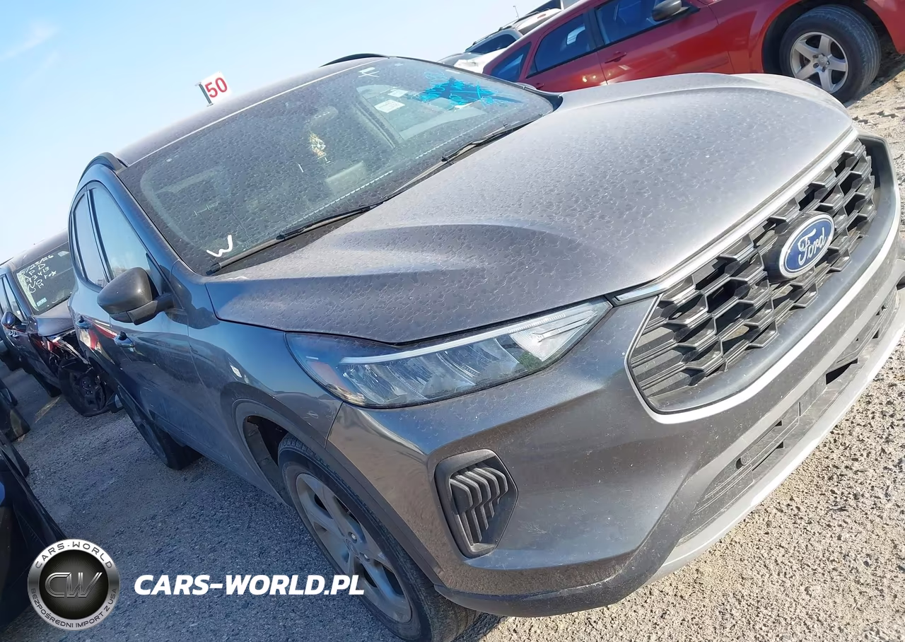 2025 Ford Escape St-Line – zdjęcie 1 z 16