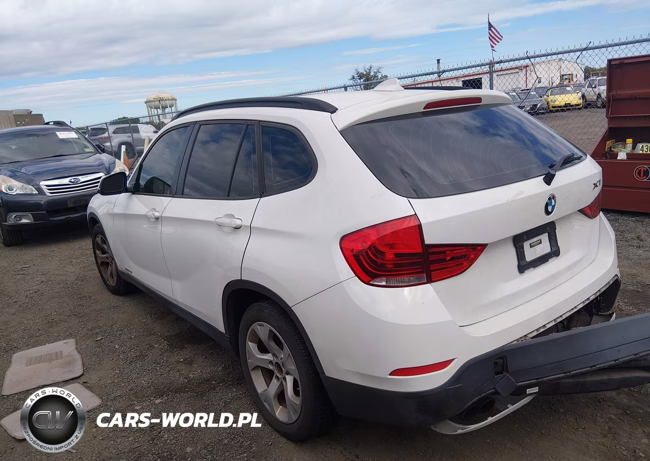 2015 BMW X1 Sdrive28I VIN:WBAVM1C58FVW57158 - 3