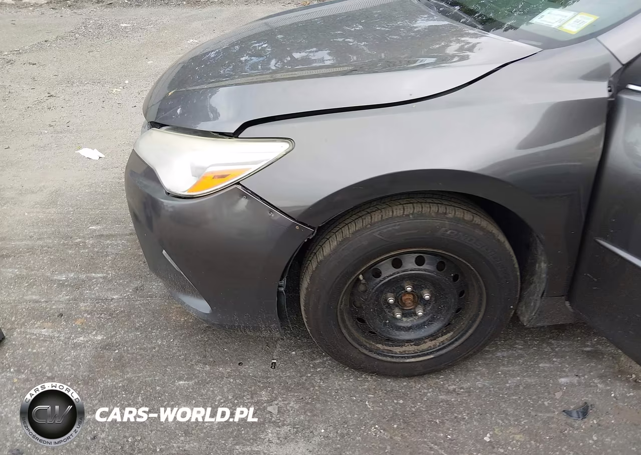 2017 Toyota Camry Le VIN:4T1BF1FK4HU651119 - 6