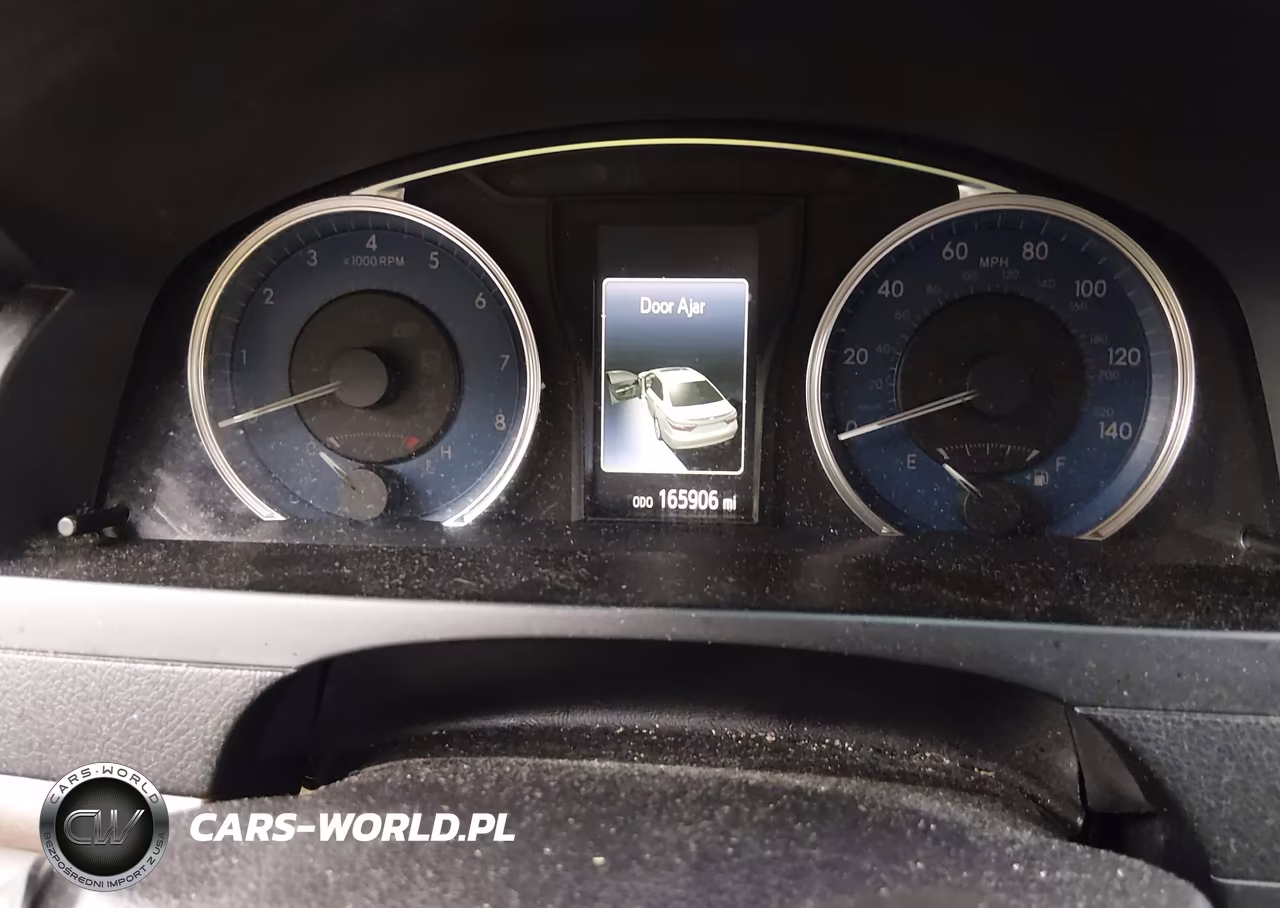 2017 Toyota Camry Le VIN:4T1BF1FK4HU651119 - 7