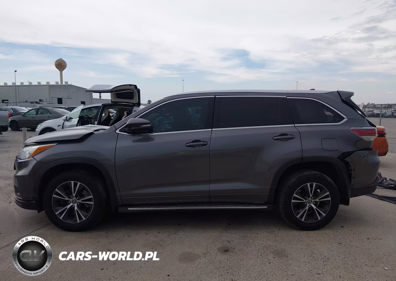2016 Toyota Highlander Xle V6 VIN:5TDKKRFH5GS163352 - 13