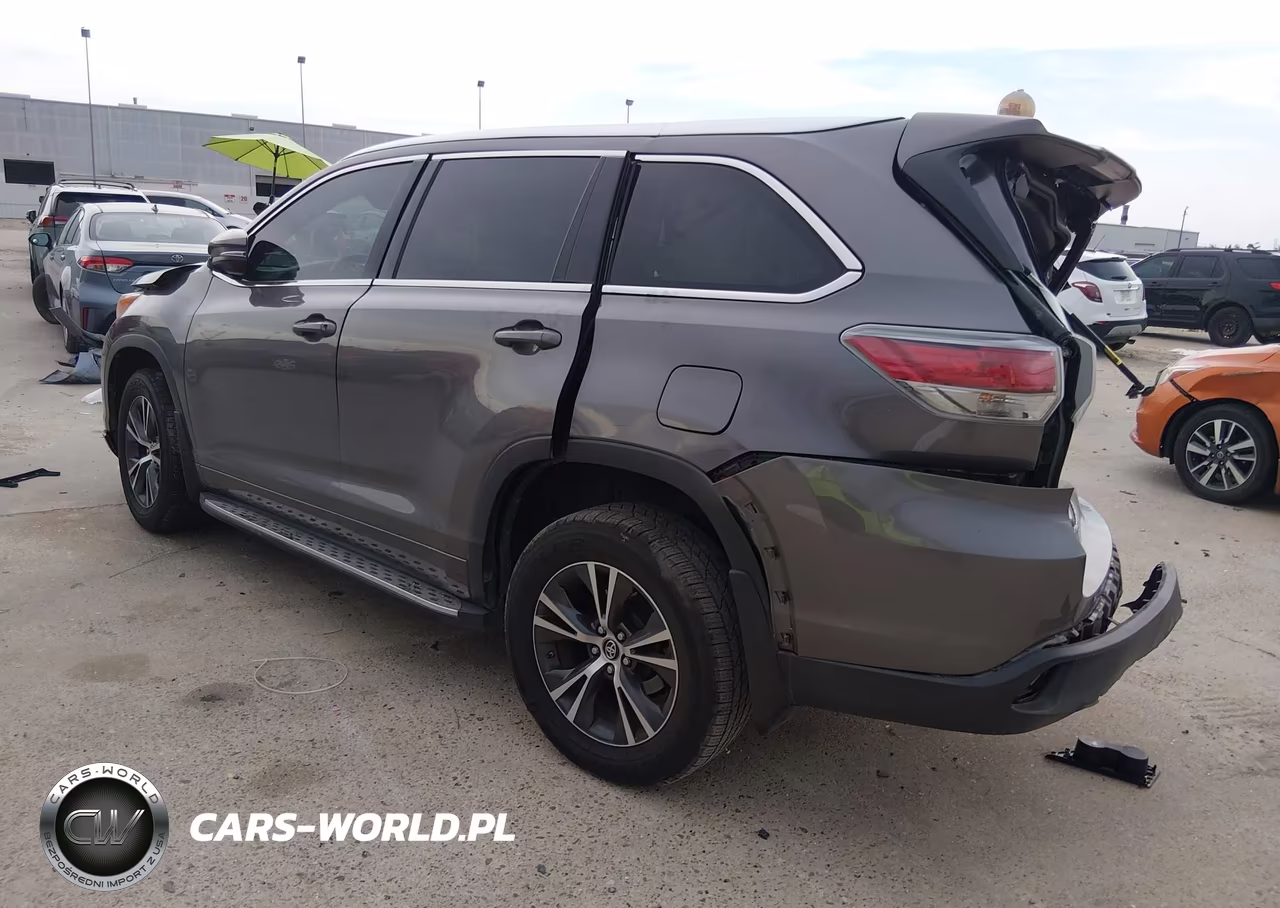 2016 Toyota Highlander Xle V6 VIN:5TDKKRFH5GS163352 - 3